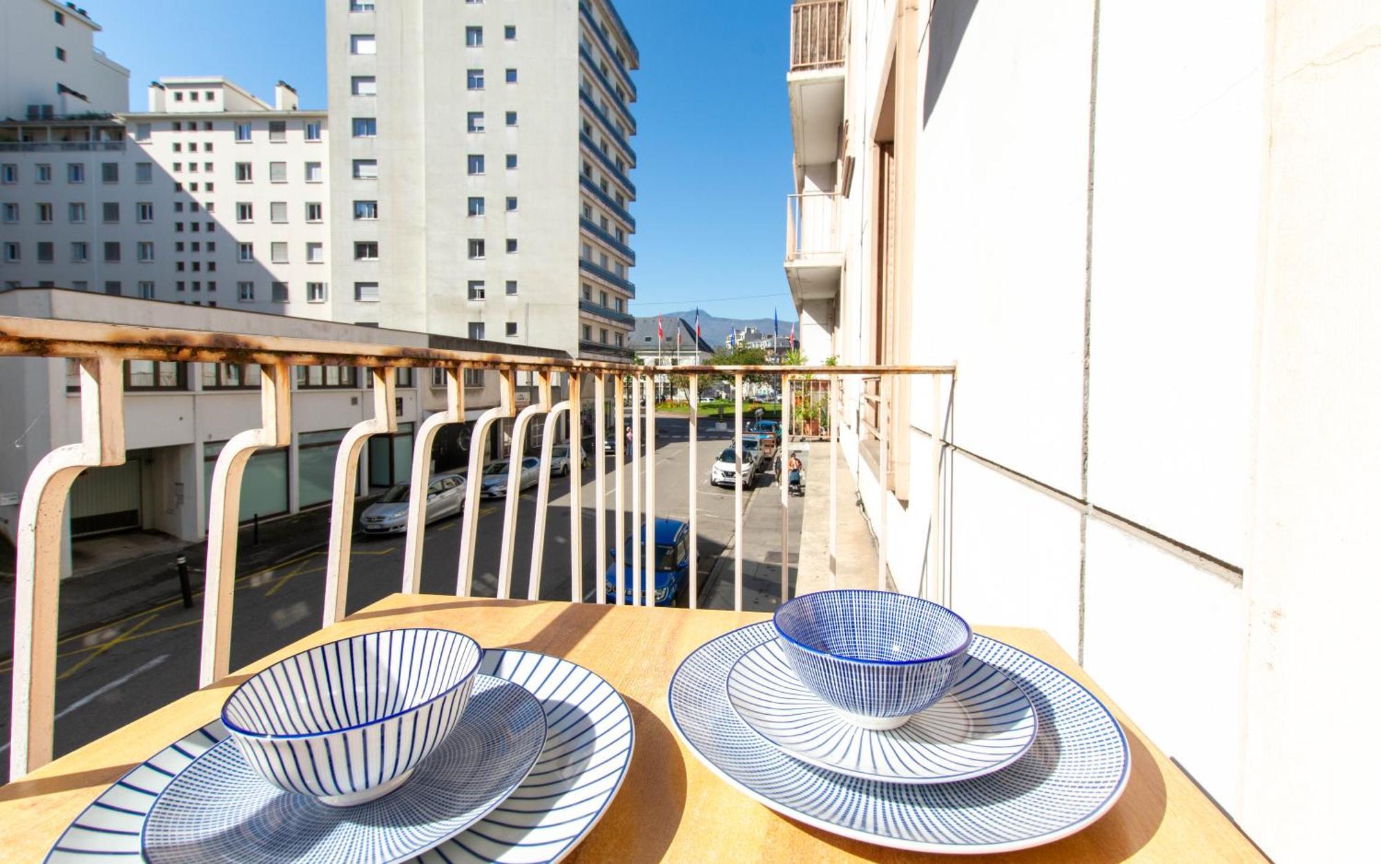 Appartement T3 Gare De Chambery Centre Ville Bagian luar foto