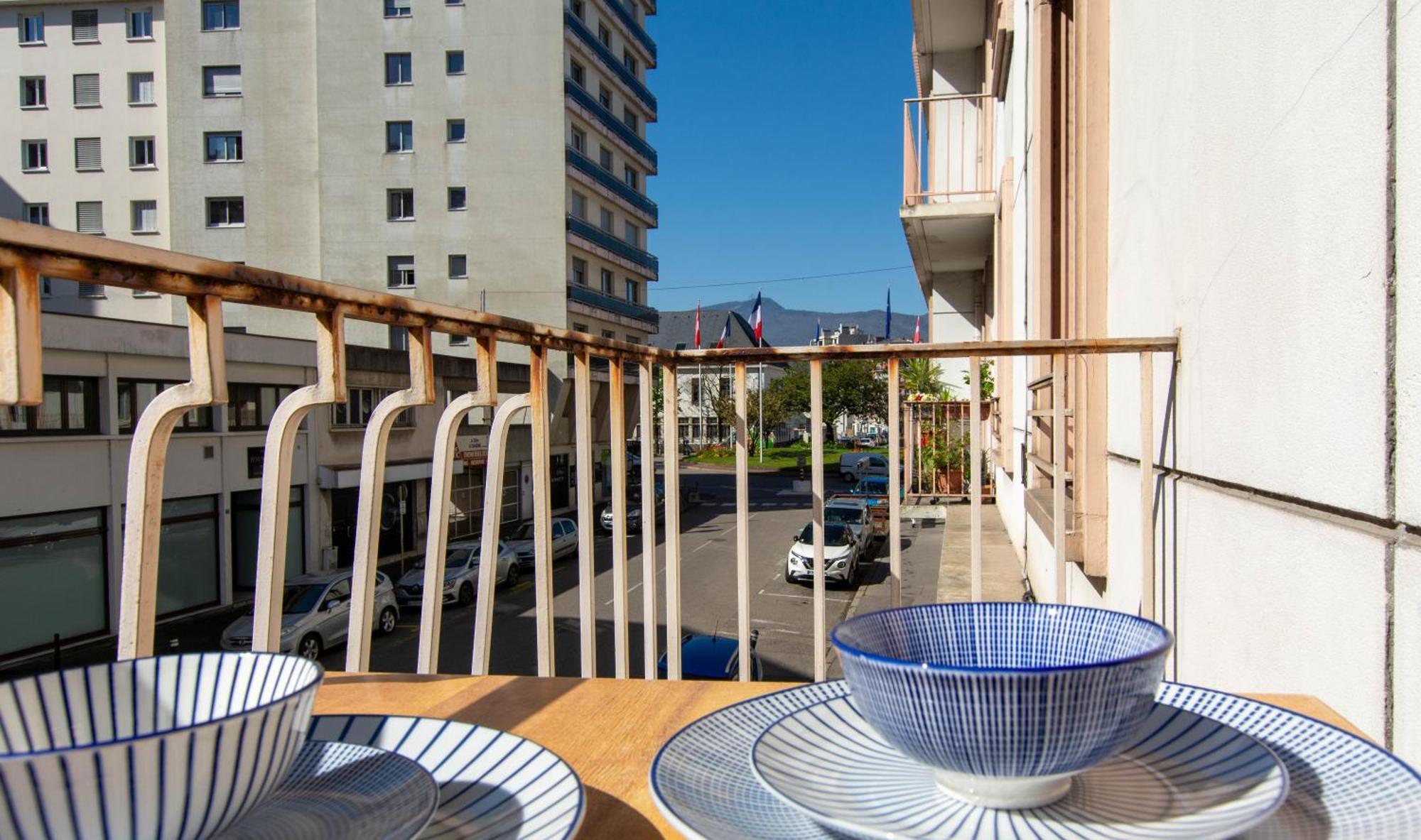 Appartement T3 Gare De Chambery Centre Ville Bagian luar foto
